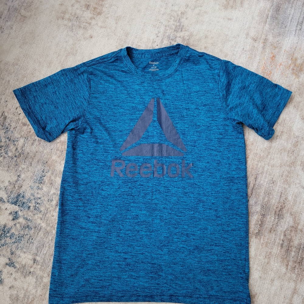 3 Reebok bundle of boys' t-shirt